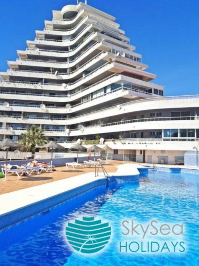 Skysea Apartments Бенальмадена Экстерьер фото