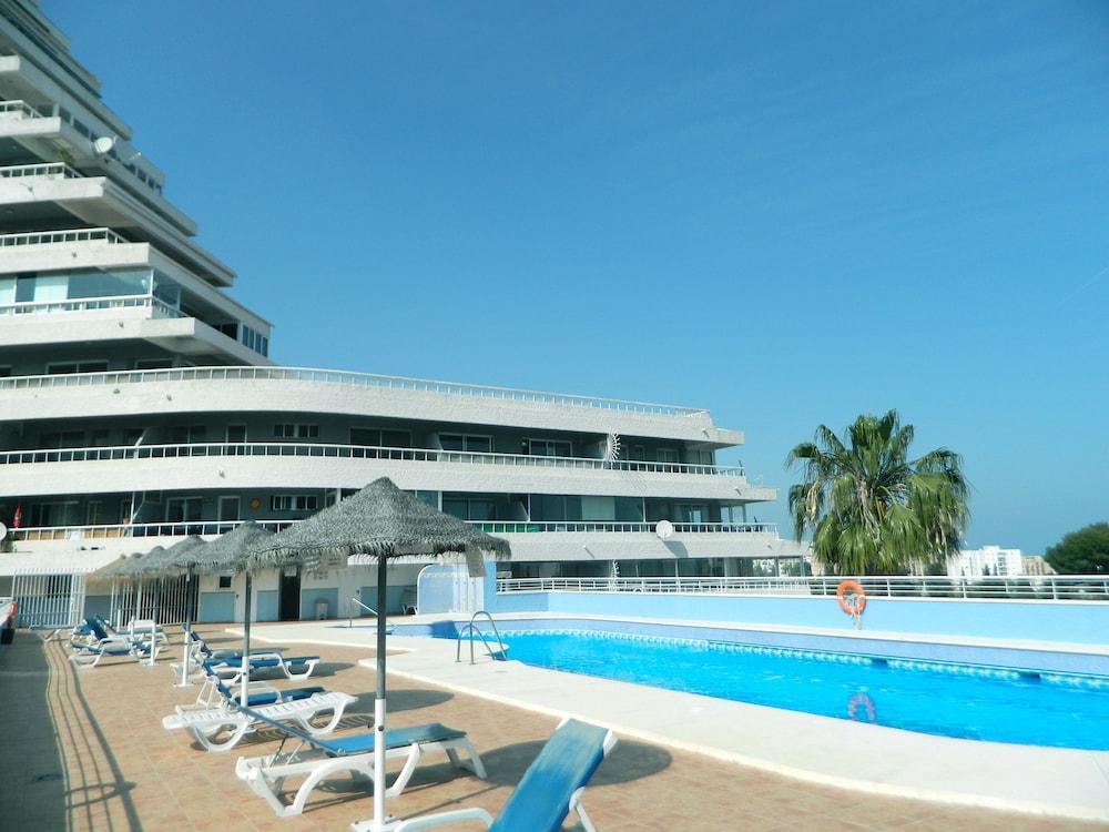 Skysea Apartments Бенальмадена Экстерьер фото